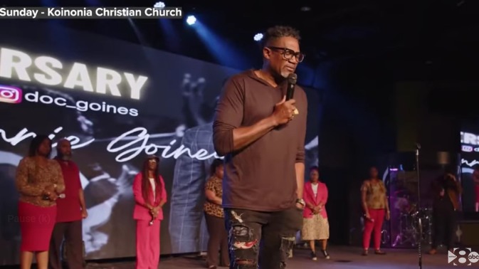 Texas pastor returns to pulpit 3 months after arrest on sexual assault charges post thumbnail image