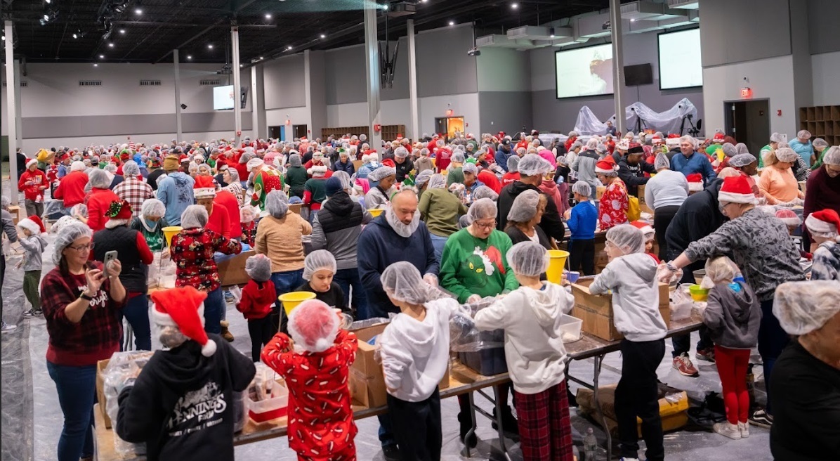 ‘A season of giving’: NJ megachurch packs 1.2 million meals for those in need this Christmas post thumbnail image