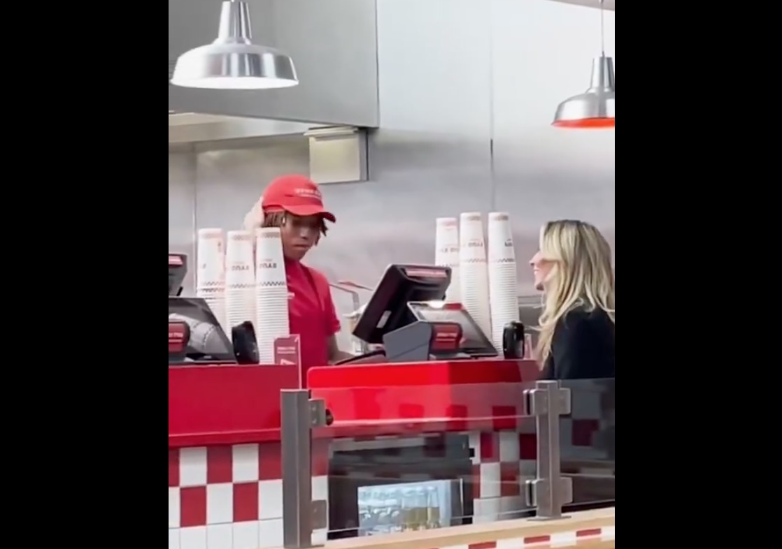 Christian Five Guys employee’s response to Only Fans model’s sex proposition goes viral post thumbnail image