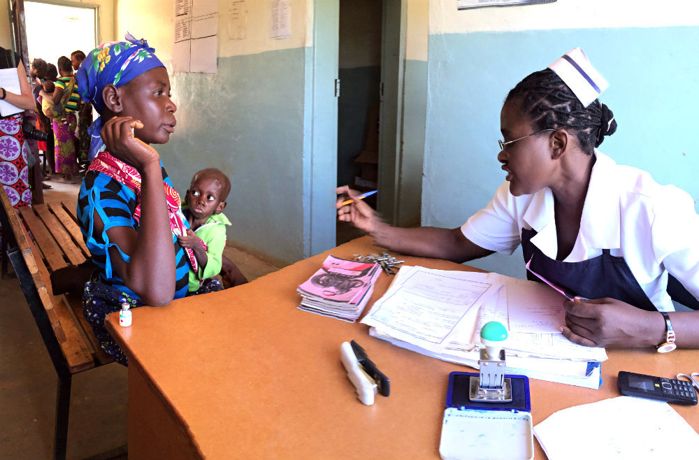Evangelical mission doctor says ‘many will die’ if PEPFAR dismantled; Amy Grant, country artists speak out post thumbnail image